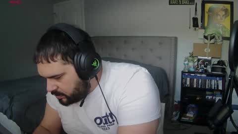 uncutpr online show from April 13, 10:59 pm