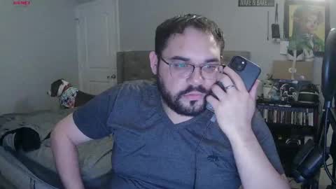 uncutpr online show from April 16, 12:44 am