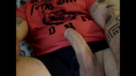 Snapshot of bouncer186 chatting on December 16, 2:27 pm bouncer186 online show from December 16, 2:27 pm