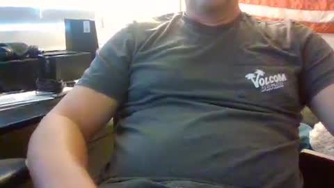 Snapshot of bourbonman144 chatting on October 3, 5:43 pm bourbonman144 online show from October 3, 5:43 pm