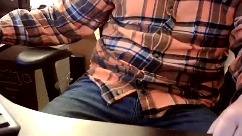 bourbonman144 online show from February 16, 10:17 pm