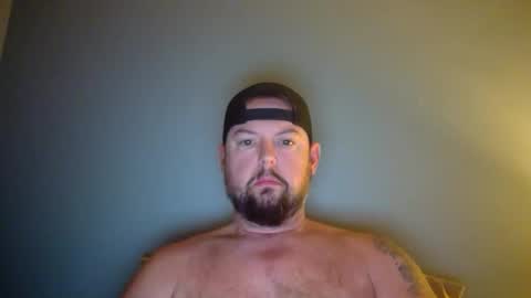 Snapshot of bowtieguy84 chatting on December 14, 11:20 pm bowtieguy84 online show from December 14, 11:20 pm