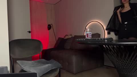 Brat and Confident  Real Femdon Not for everyone  online show from October 11, 9:35 pm