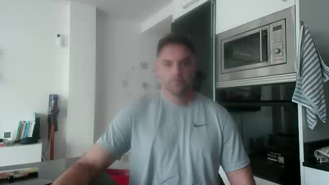 Snapshot of boxing__spf chatting on December 16, 2:11 pm boxing__spf online show from December 16, 2:11 pm