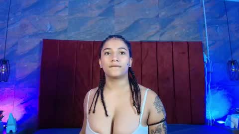 B O X I N G L O V E R S  online show from February 26, 11:20 am