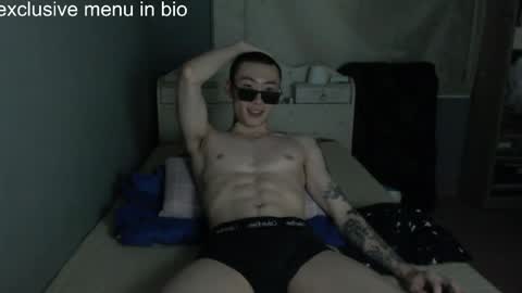 boxman556990 online show from April 12, 4:17 am