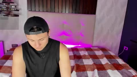 Snapshot of boy2boy_aheat chatting on September 26, 3:54 am boy2boy_aheat online show from September 26, 3:54 am