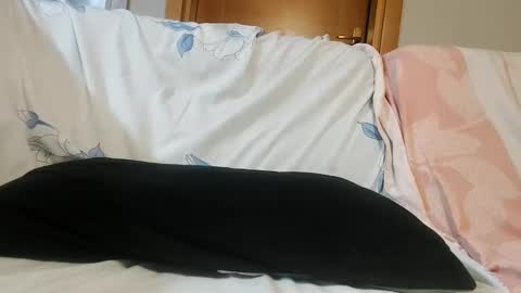 Snapshot of boy_aroundtheworld chatting on September 19, 12:23 am Dan online show from September 19, 12:23 am