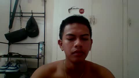 boyax16 online show from December 7, 7:05 am