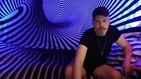 Snapshot of boyblond36 chatting on February 12, 3:18 am Slutty Stud online show from February 12, 3:18 am