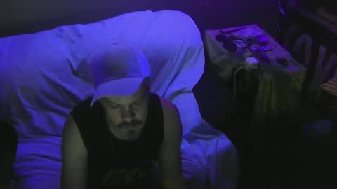 Snapshot of boyblond36 chatting on February 23, 9:11 am Slutty Stud online show from February 23, 9:11 am