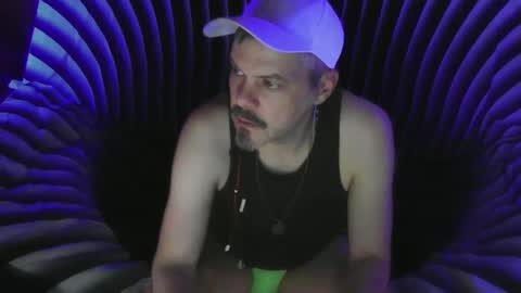 Snapshot of boyblond36 chatting on March 2, 8:59 am Slutty Stud online show from March 2, 8:59 am