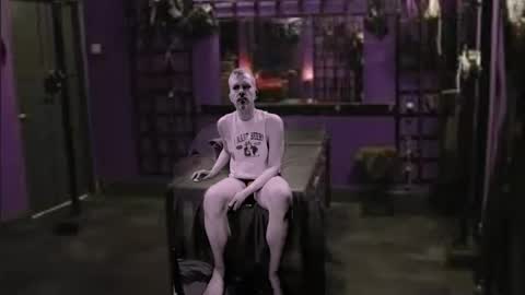 Slutty Stud online show from April 2, 9:12 pm