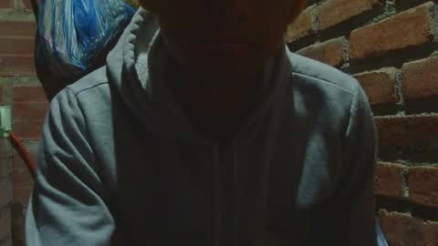 Snapshot of boycumlatino21 chatting on February 23, 3:15 am Boy online show from February 23, 3:15 am