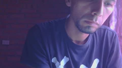 Snapshot of boycumlatino21 chatting on April 2, 2:37 pm Boy online show from April 2, 2:37 pm