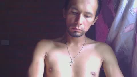 Snapshot of boycumlatino21 chatting on April 6, 3:02 pm Boy online show from April 6, 3:02 pm