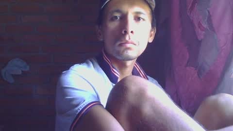 Snapshot of boycumlatino21 chatting on April 14, 4:57 pm Boy online show from April 14, 4:57 pm