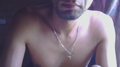 Snapshot of boycumlatino21 chatting on April 21, 6:55 pm Boy online show from April 21, 6:55 pm