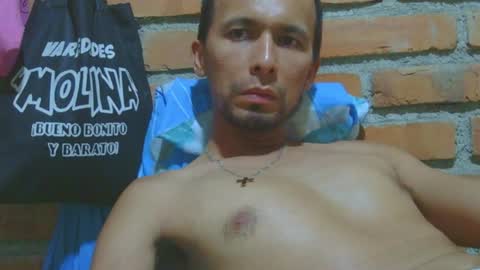Snapshot of boycumlatino21 chatting on July 12, 10:12 pm Boy online show from July 12, 10:12 pm