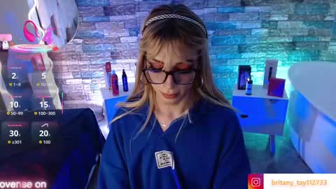 boyfox_tay online show from September 14, 3:49 am