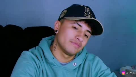 miguel  online show from November 13, 6:40 pm