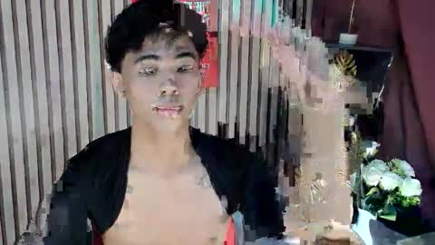 HI IM JAMES DONT FORGET GIVE ME THUMBS UP AND JOIN TO MY FANCLUB online show from September 14, 3:00 pm