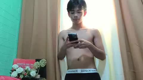 HI IM JAMES DONT FORGET GIVE ME THUMBS UP AND JOIN TO MY FANCLUB online show from November 21, 7:51 am