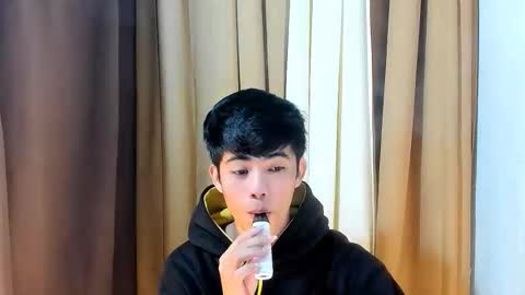 HI IM JAMES DONT FORGET GIVE ME THUMBS UP AND JOIN TO MY FANCLUB online show from April 2, 6:16 pm