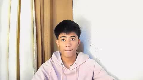 HI IM JAMES DONT FORGET GIVE ME THUMBS UP AND JOIN TO MY FANCLUB online show from June 9, 8:09 pm
