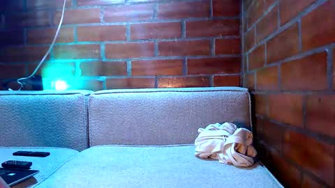 Snapshot of boynick777 chatting on October 18, 2:58 am boynick777 online show from October 18, 2:58 am