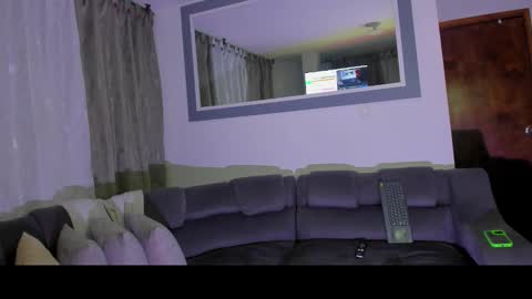 boys_blackandwhite online show from January 9, 11:17 pm