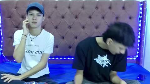 ALEX - TAYLER  -MIKE online show from December 27, 1:39 pm