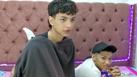 ALEX - TAYLER  -MIKE online show from January 4, 1:21 pm