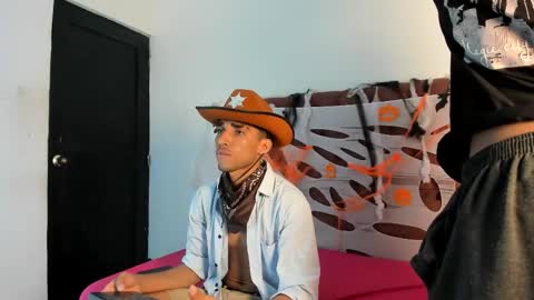 ALEX - TAYLER  -MIKE online show from October 20, 1:11 pm