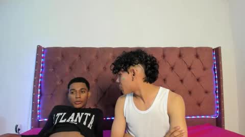 Snapshot of boys_hotparty chatting on January 15, 1:10 am ALEX - TAYLER -MIKE online show from January 15, 1:10 am