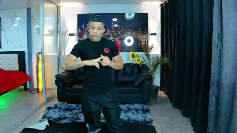 Angelo Mark Fernando Taylor online show from March 28, 11:32 am