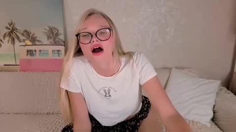 BoysLoveBlondee online show from September 24, 12:41 pm