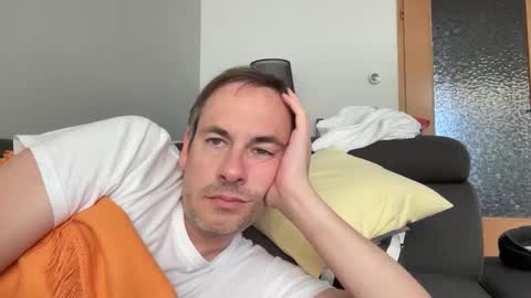 Snapshot of boyslut8 chatting on September 28, 2:22 pm boytoyhh online show from September 28, 2:22 pm