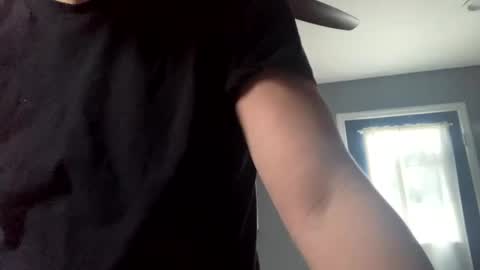 Snapshot of boytoy8969 chatting on December 6, 1:00 pm boytoy8969 online show from December 6, 1:00 pm