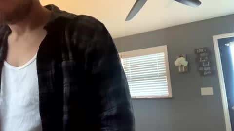 Snapshot of boytoy8969 chatting on December 14, 1:05 pm boytoy8969 online show from December 14, 1:05 pm