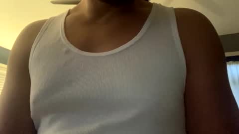 Snapshot of boytoy8969 chatting on January 2, 12:57 pm boytoy8969 online show from January 2, 12:57 pm