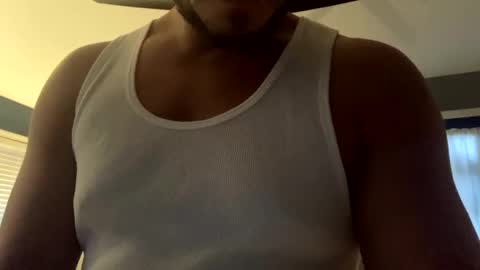 Snapshot of boytoy8969 chatting on January 10, 12:58 pm boytoy8969 online show from January 10, 12:58 pm