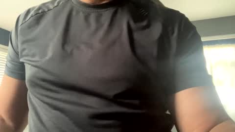 Snapshot of boytoy8969 chatting on January 10, 7:43 pm boytoy8969 online show from January 10, 7:43 pm