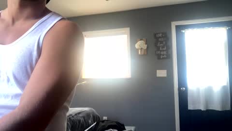 Snapshot of boytoy8969 chatting on January 22, 3:51 pm boytoy8969 online show from January 22, 3:51 pm