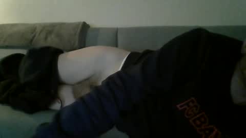 Snapshot of boyxy1 chatting on April 9, 8:03 pm boyxy1 online show from April 9, 8:03 pm