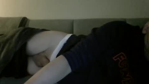 Snapshot of boyxy1 chatting on April 27, 10:30 pm boyxy1 online show from April 27, 10:30 pm