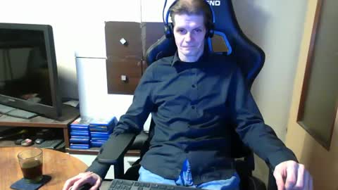 bponie1 online show from February 14, 10:47 pm