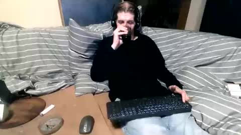 bponie1 online show from September 11, 1:17 am