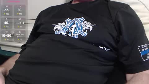 Snapshot of bpw76 chatting on February 24, 1:02 am bpw76 online show from February 24, 1:02 am