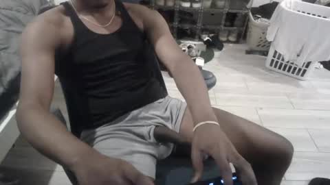 bquen400 online show from October 7, 6:27 pm